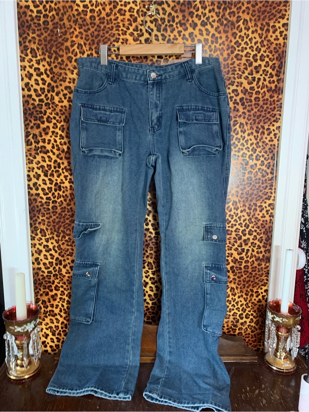 ROMWE Faded Blue Flare Cargo Jeans with Pocket Details